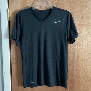 Dri-Fit Nike t-shirt. Size Medium. Worn only once (great condition)